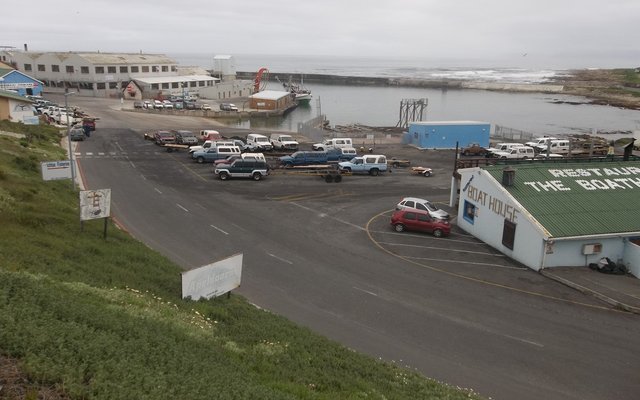 So lyk Gansbaai as die snoek stem dikmaak.